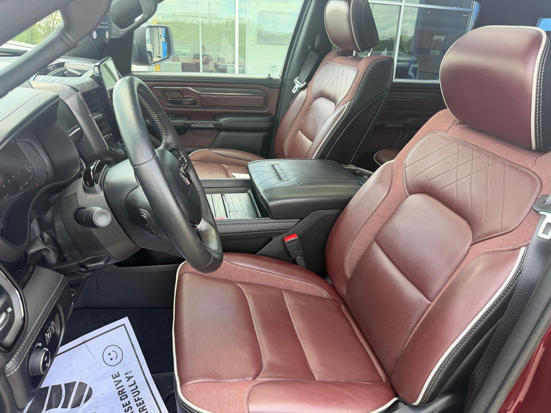 2025 RAM 1500 Limited Crew Cab 4x4 5'7" Box
