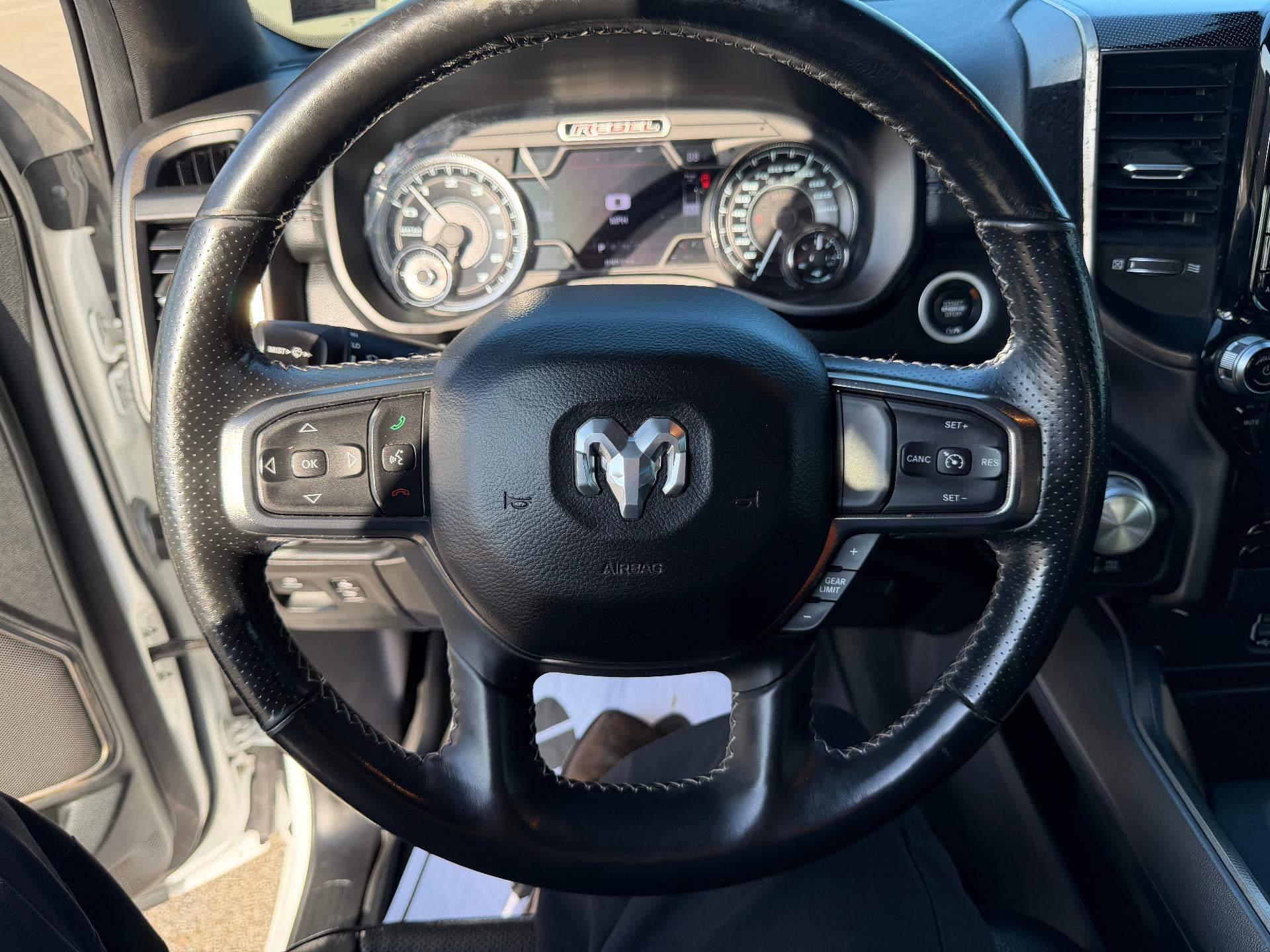 2020 RAM 1500 Rebel Crew Cab 4x4 5'7" Box