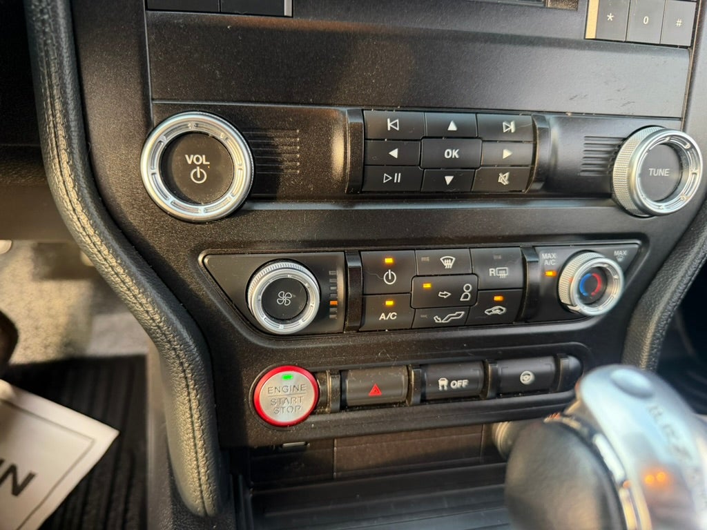 2021 Ford Mustang EcoBoost