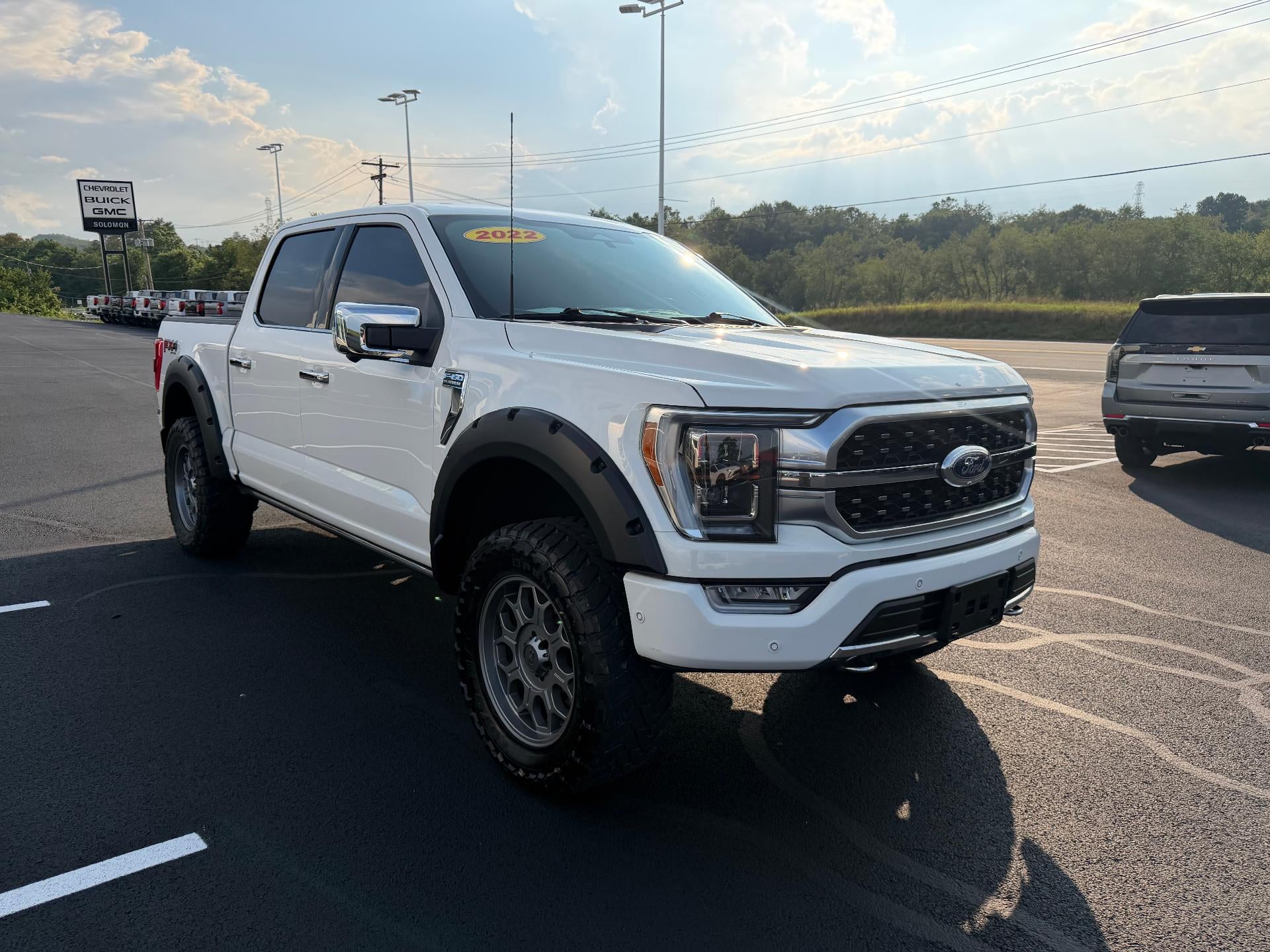 2022 Ford F-150 Platinum