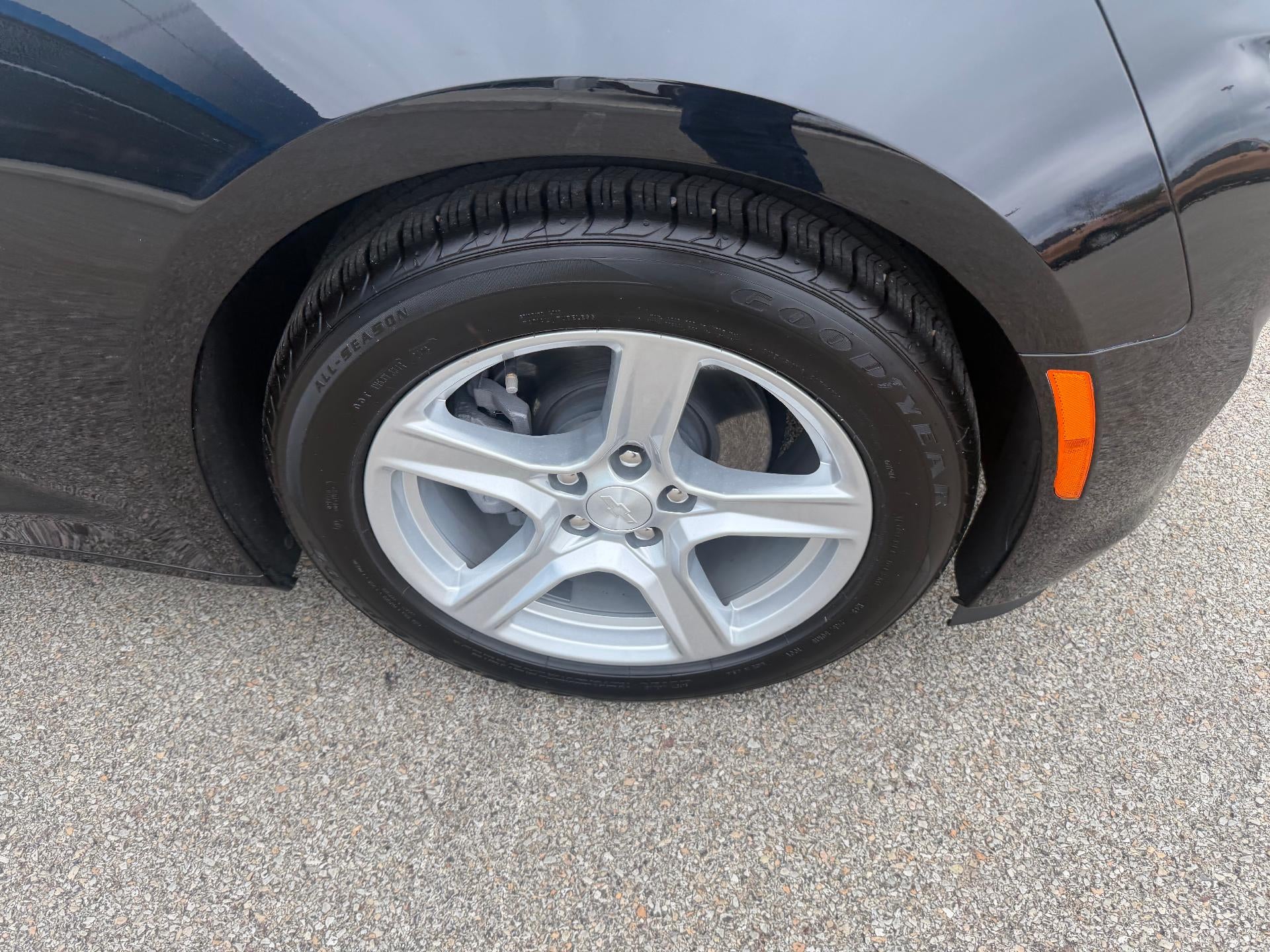2024 Chevrolet Camaro 2LT