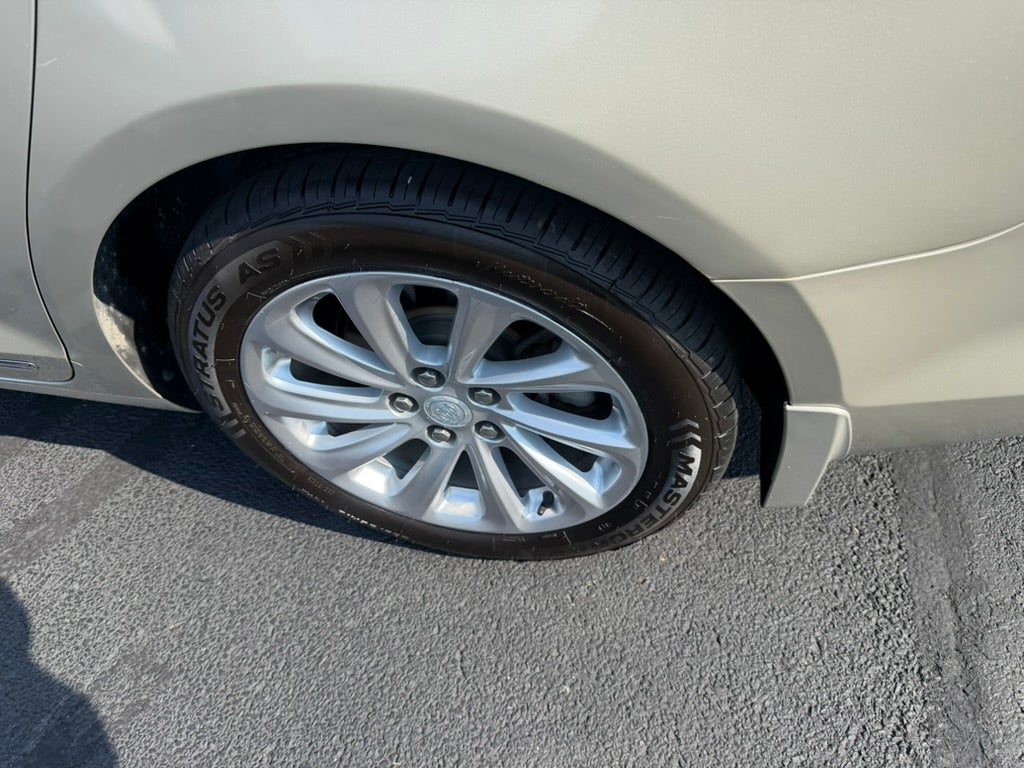 2016 Buick LaCrosse Base