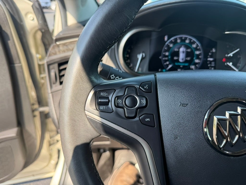 2016 Buick LaCrosse Base