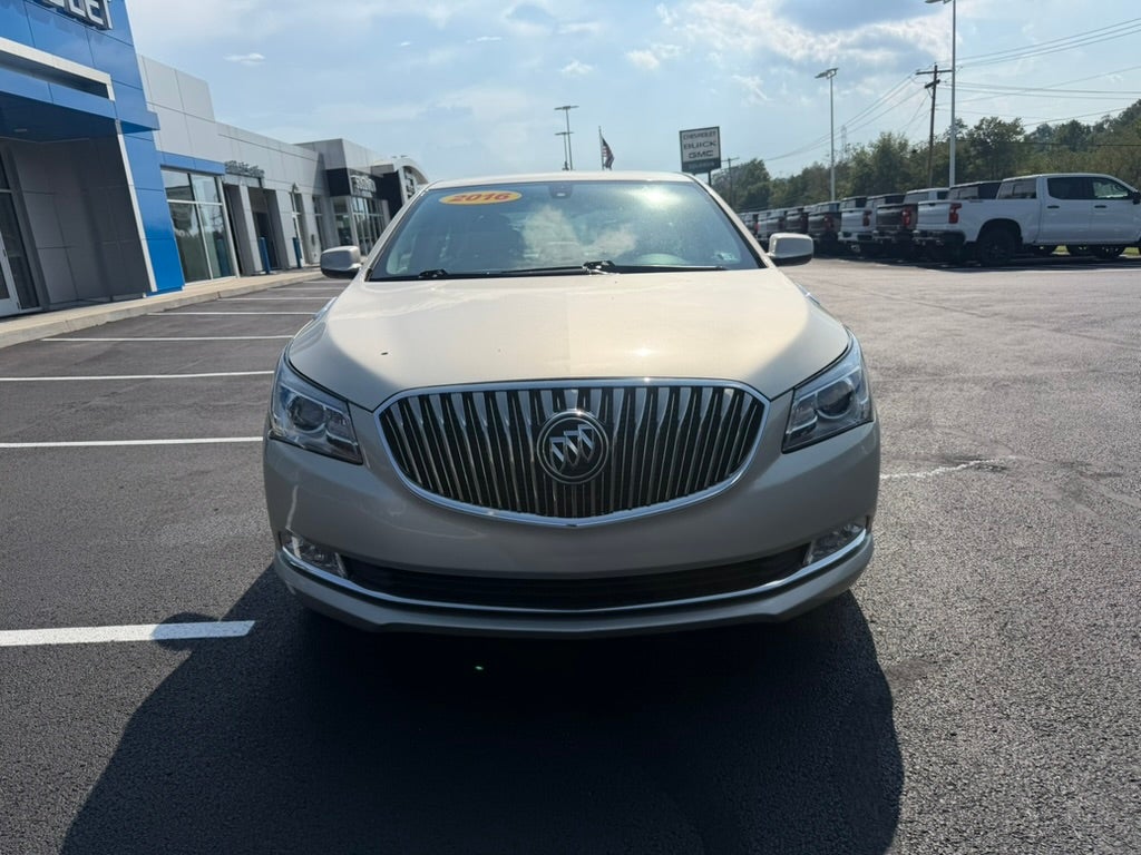 2016 Buick LaCrosse Base
