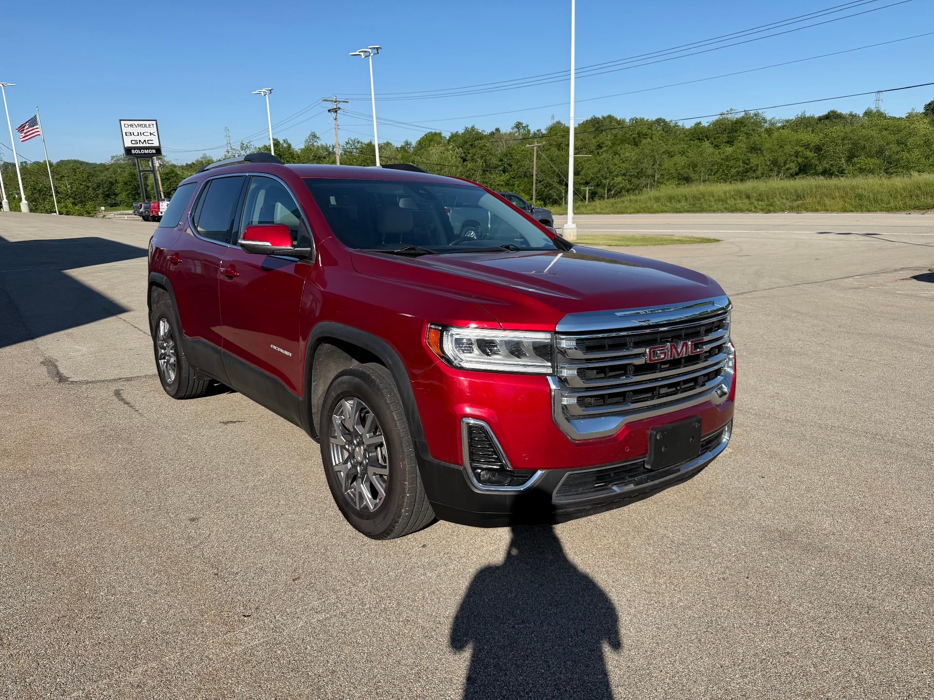 2023 GMC Acadia SLT