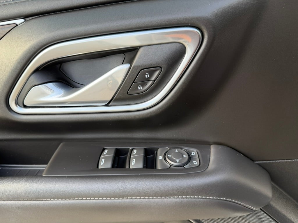 2024 GMC Yukon SLE