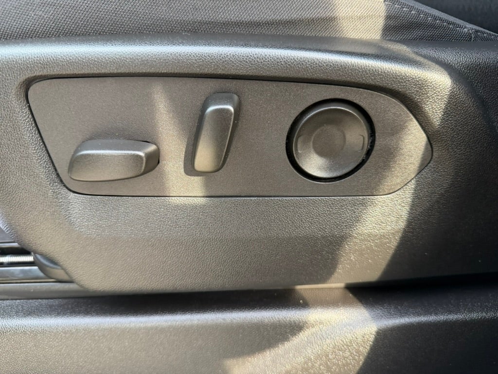 2024 GMC Yukon SLE