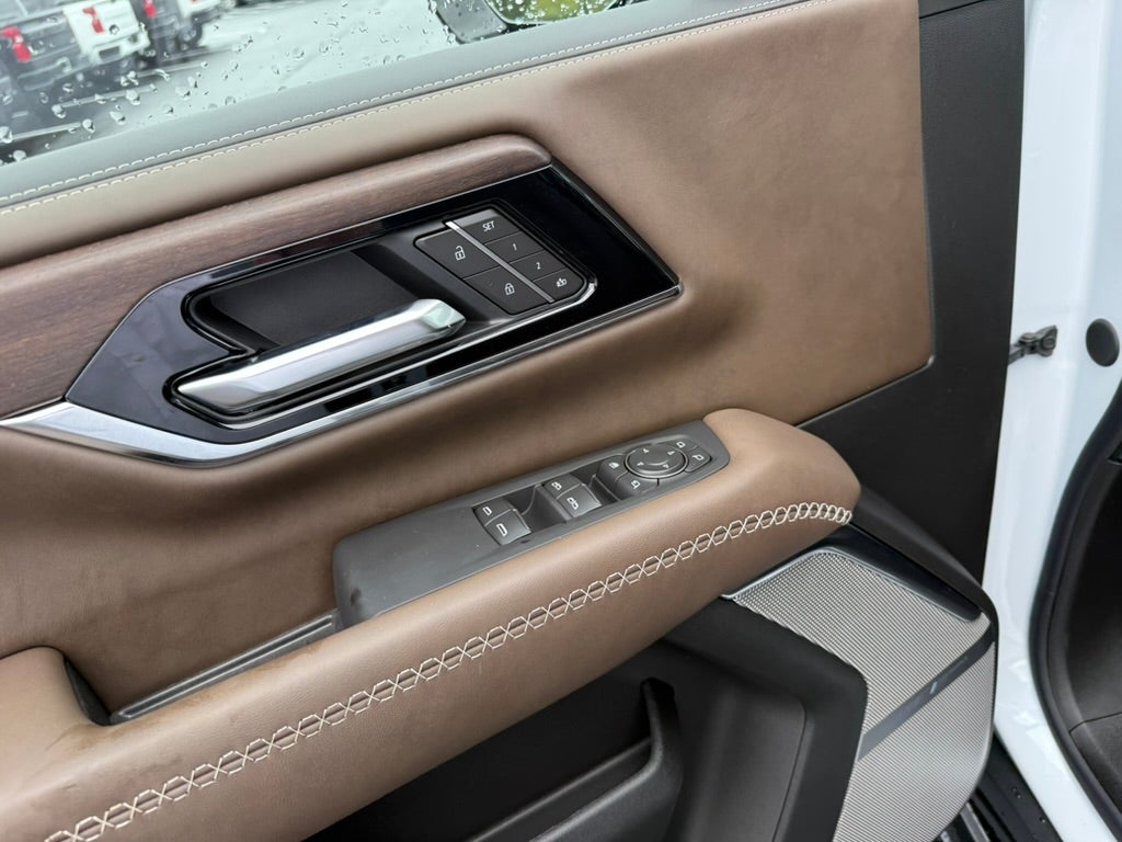 2027 GMC Yukon Denali Ultimate