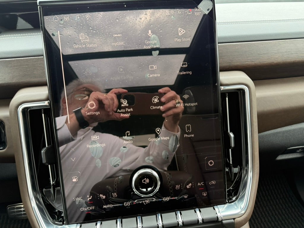 2027 GMC Yukon Denali Ultimate - Photo 19