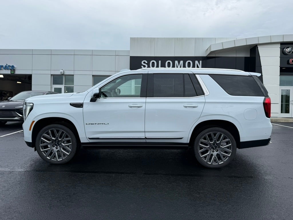 2027 GMC Yukon Denali Ultimate - Photo 2