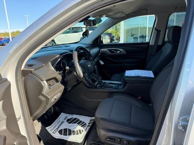2021 Chevrolet Traverse LT Cloth