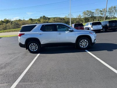 2021 Chevrolet Traverse LT Cloth