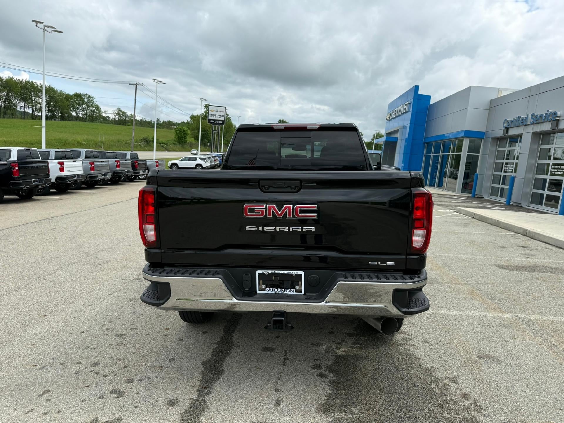 2026 GMC Sierra 2500 HD SLE