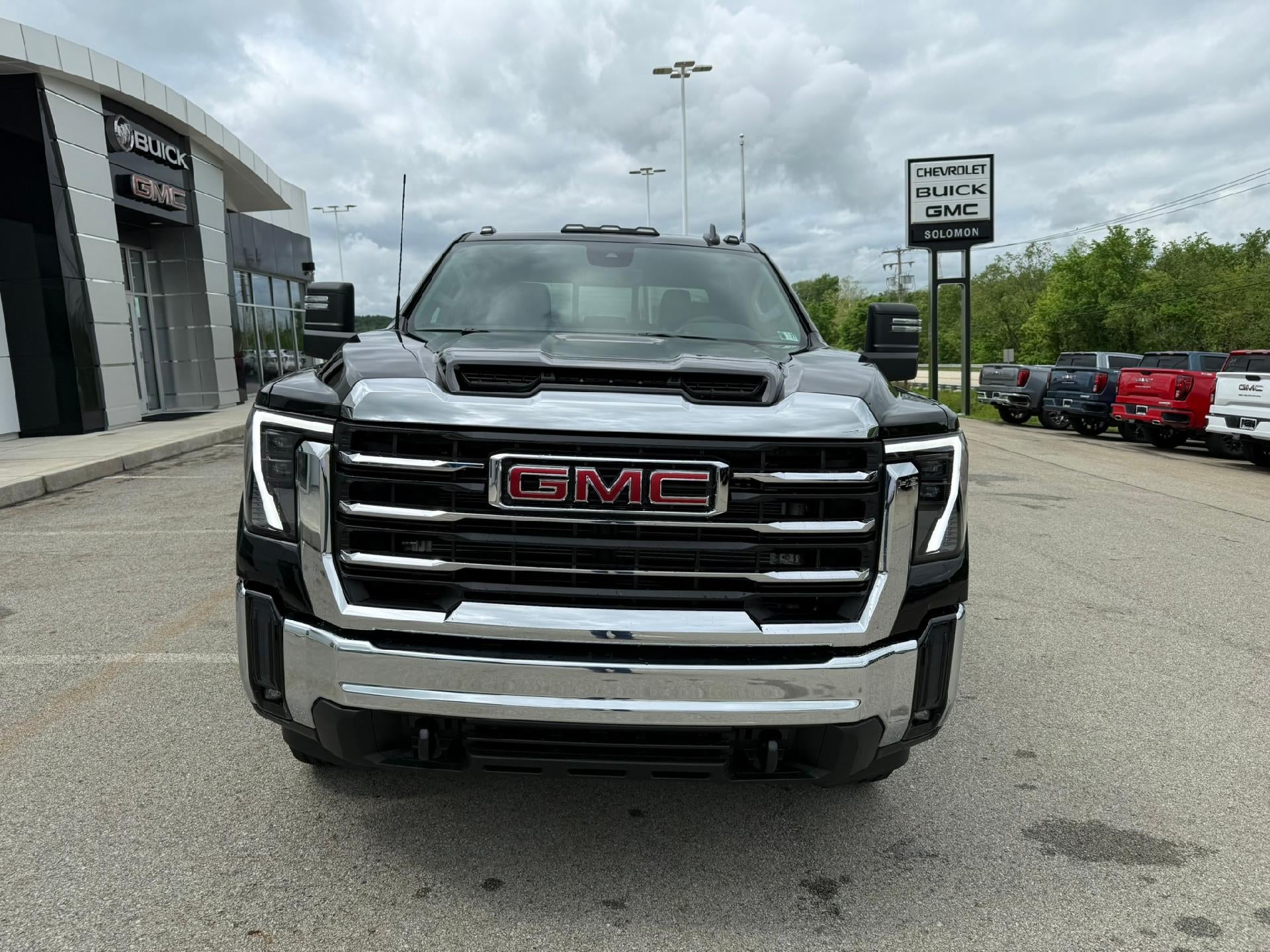 2026 GMC Sierra 2500 HD SLE