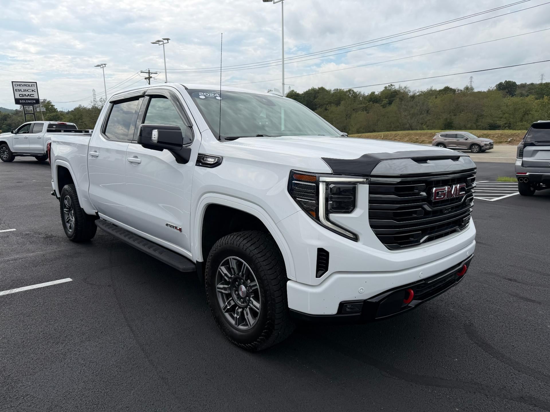 2024 GMC Sierra 1500 AT4