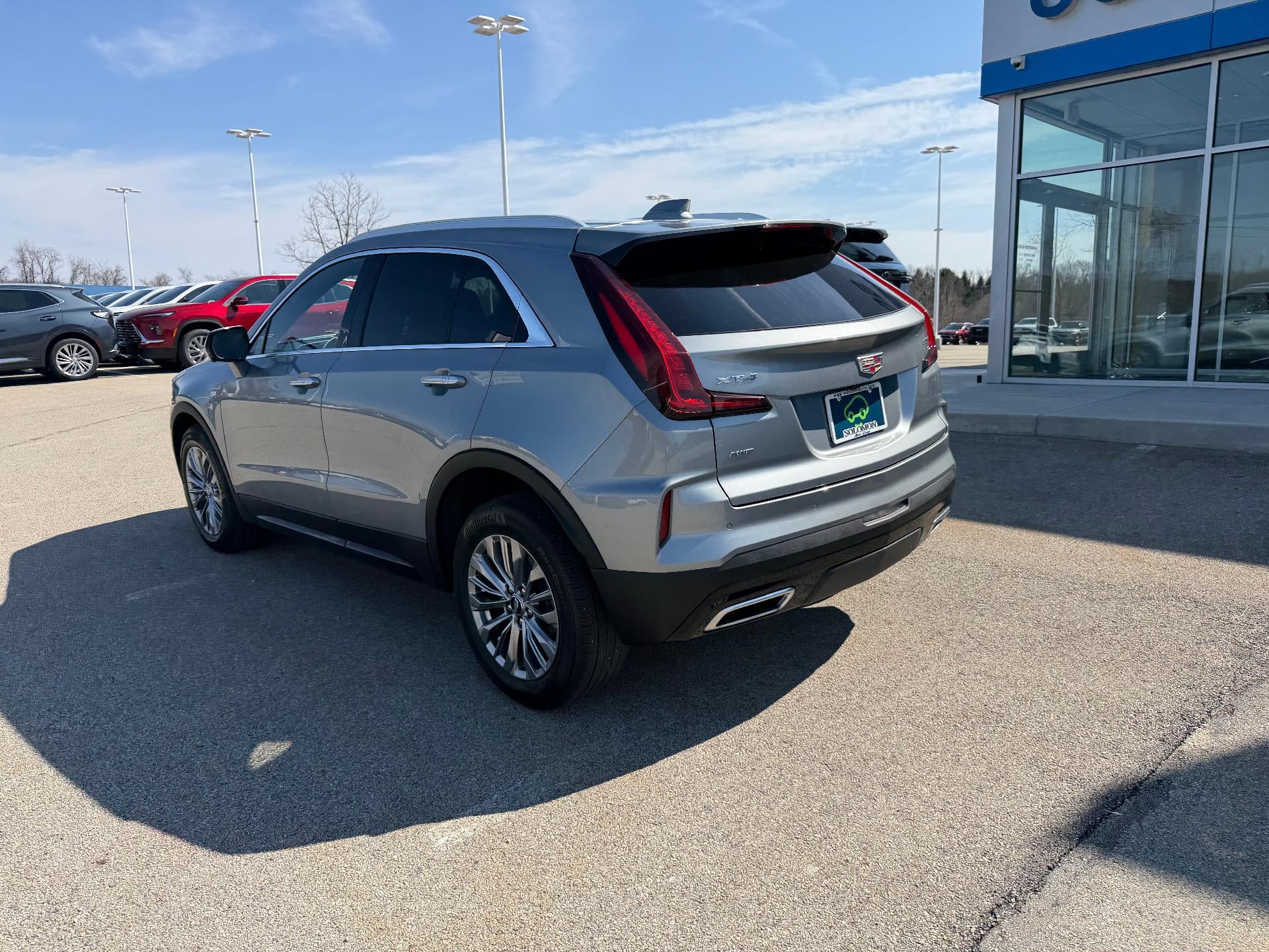 2025 Cadillac XT4 Premium Luxury