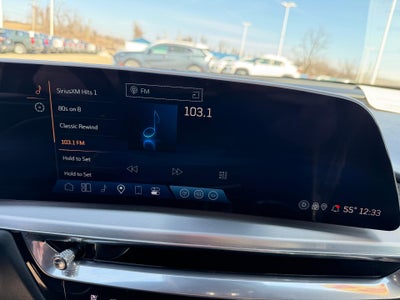 2024 Cadillac LYRIQ Luxury 2