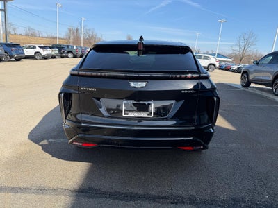2024 Cadillac LYRIQ Luxury 2