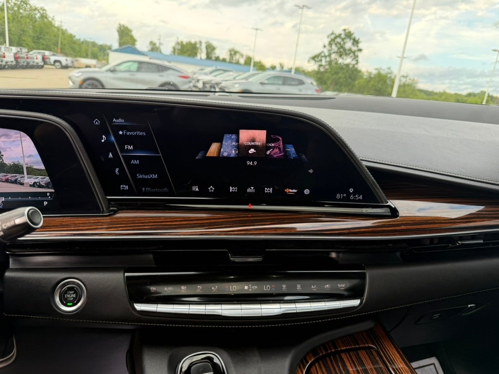 2021 Cadillac Escalade ESV Premium Luxury