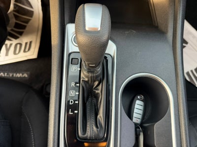 2022 Nissan Altima SV FWD