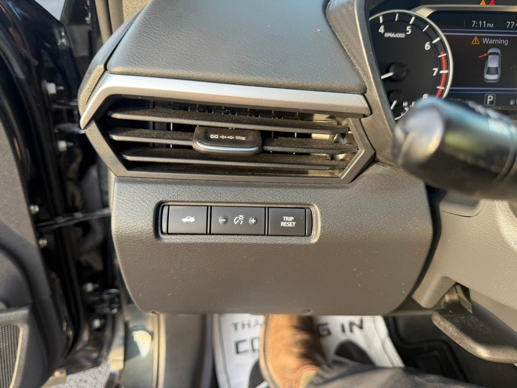 2022 Nissan Altima SV FWD