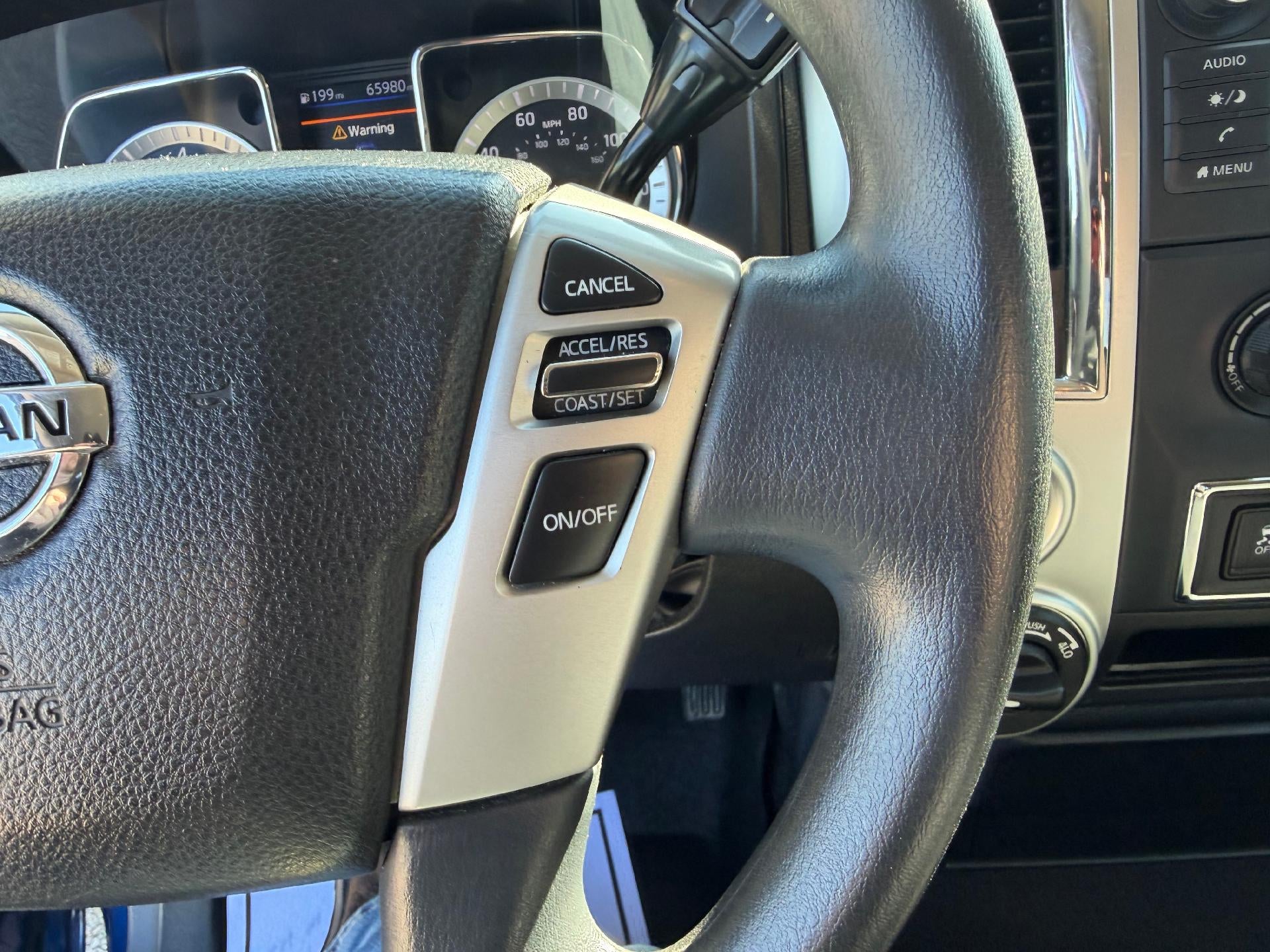 2019 Nissan TITAN SV