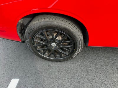 2019 Dodge Challenger SXT AWD