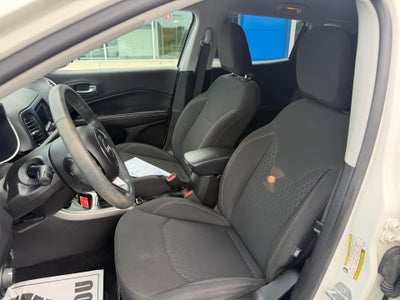 2017 Jeep Compass Sport