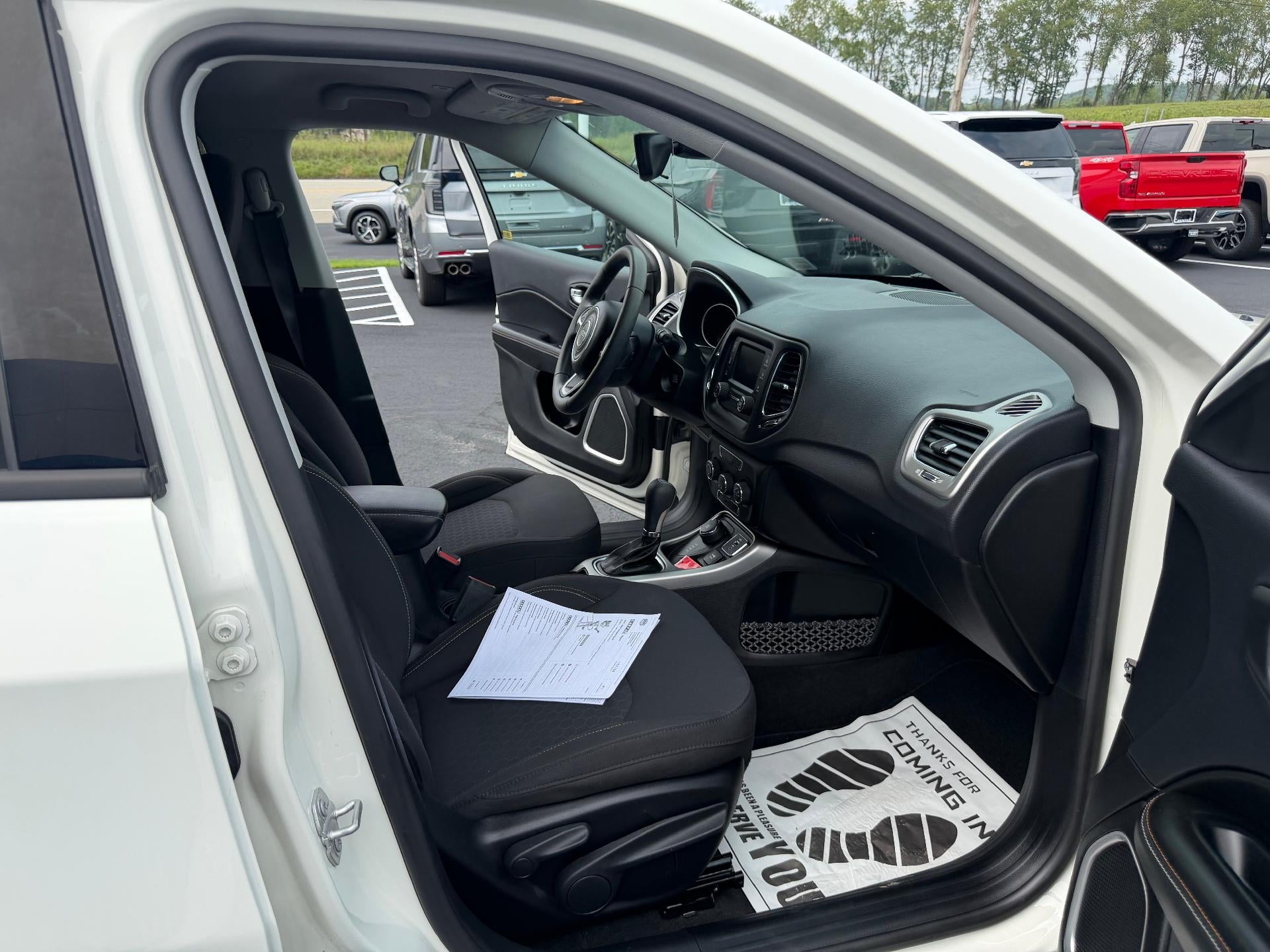 2017 Jeep Compass Sport