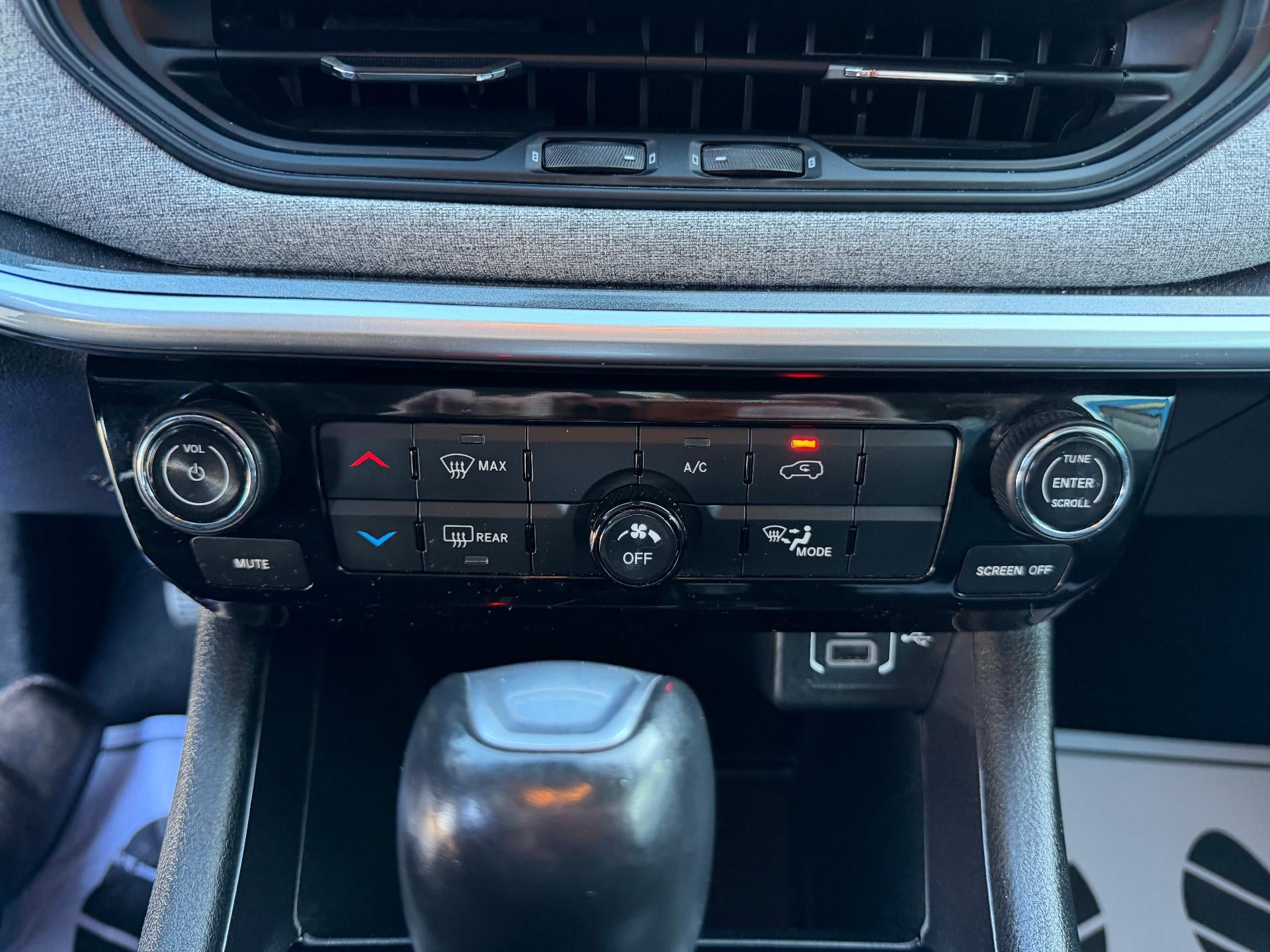 2022 Jeep Compass Latitude Lux 4x4