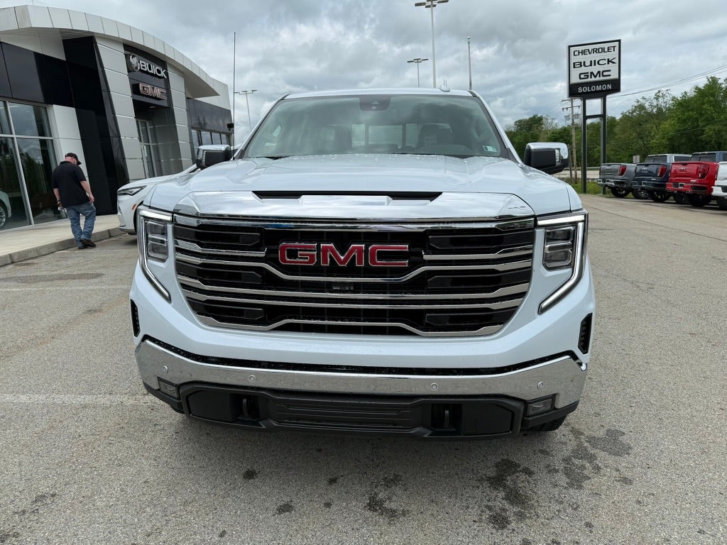 2026 GMC Sierra 1500 SLT - Photo 8