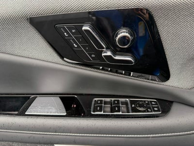 2025 Cadillac OPTIQ Luxury 1