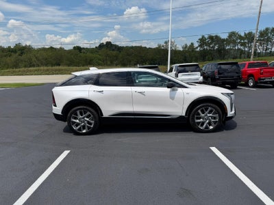 2025 Cadillac OPTIQ Luxury 1
