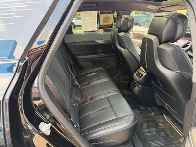 2025 Cadillac OPTIQ Luxury 2