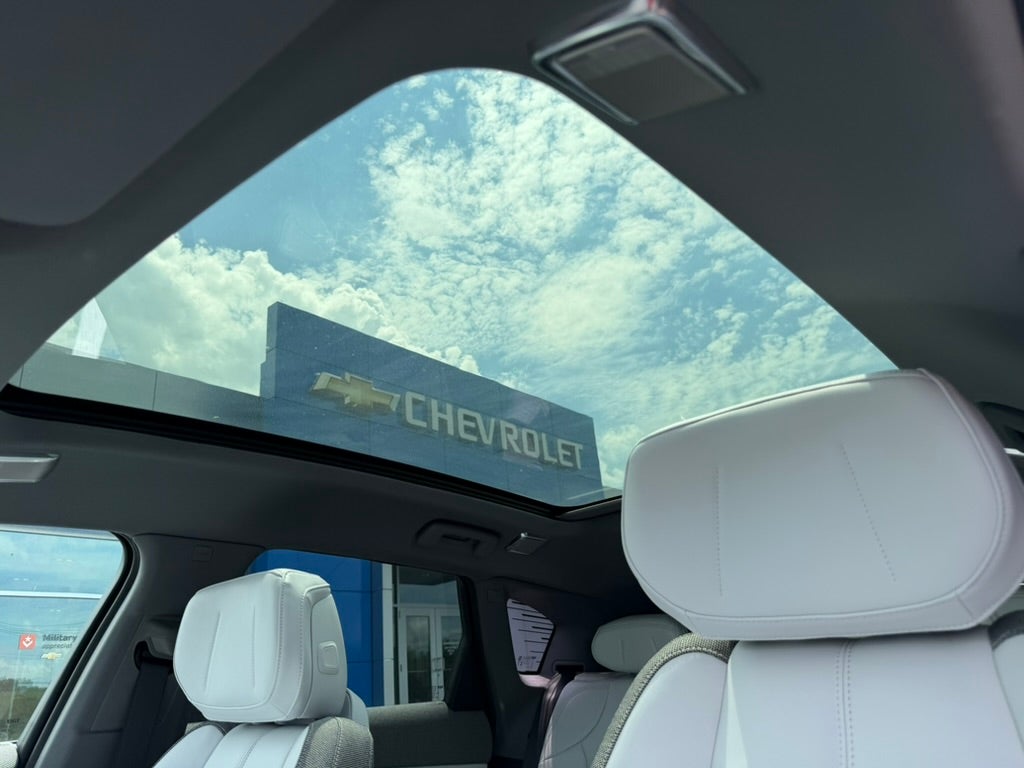 2025 Cadillac OPTIQ Sport 1