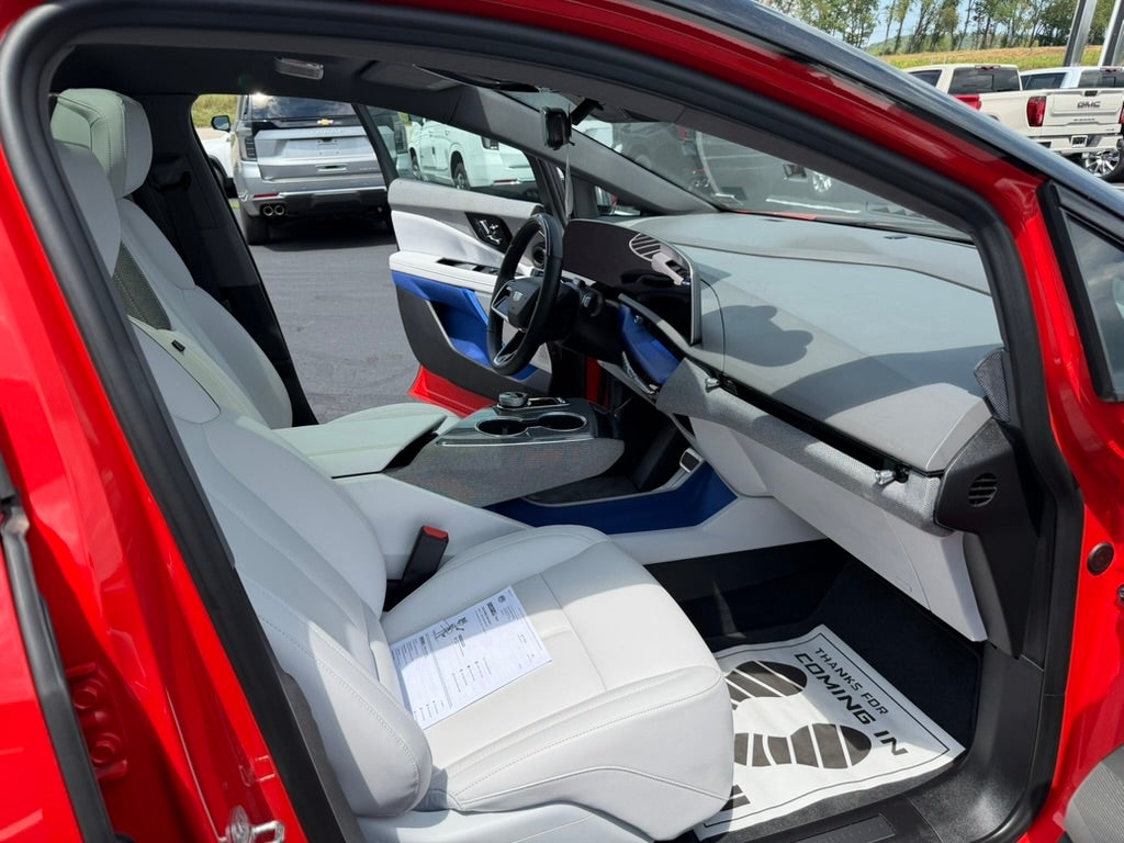 2025 Cadillac OPTIQ Sport 1