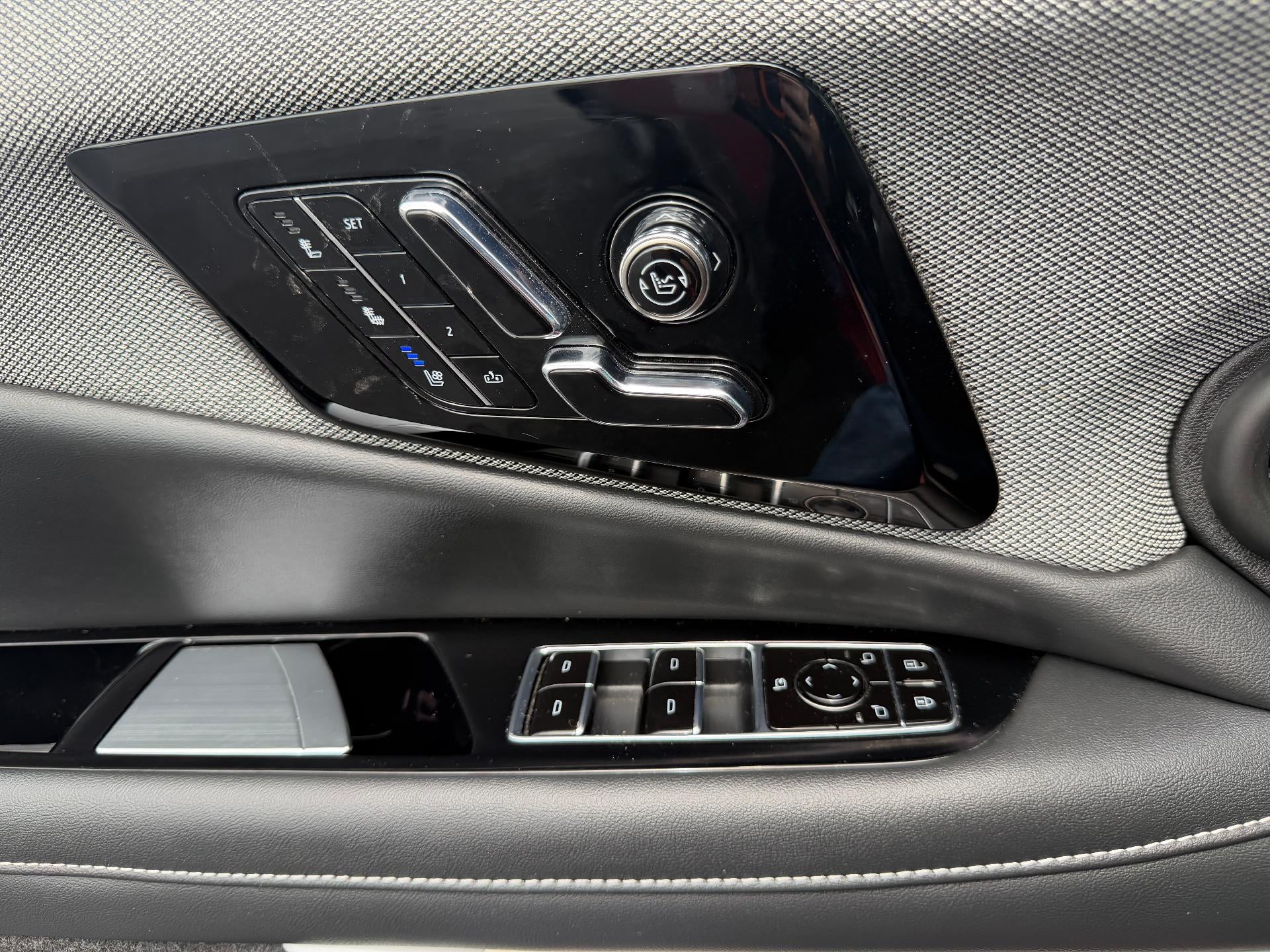 2025 Cadillac OPTIQ Sport 2