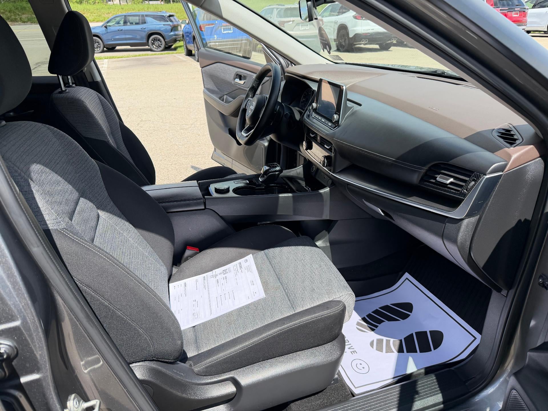 2023 Nissan Rogue SV Intelligent AWD