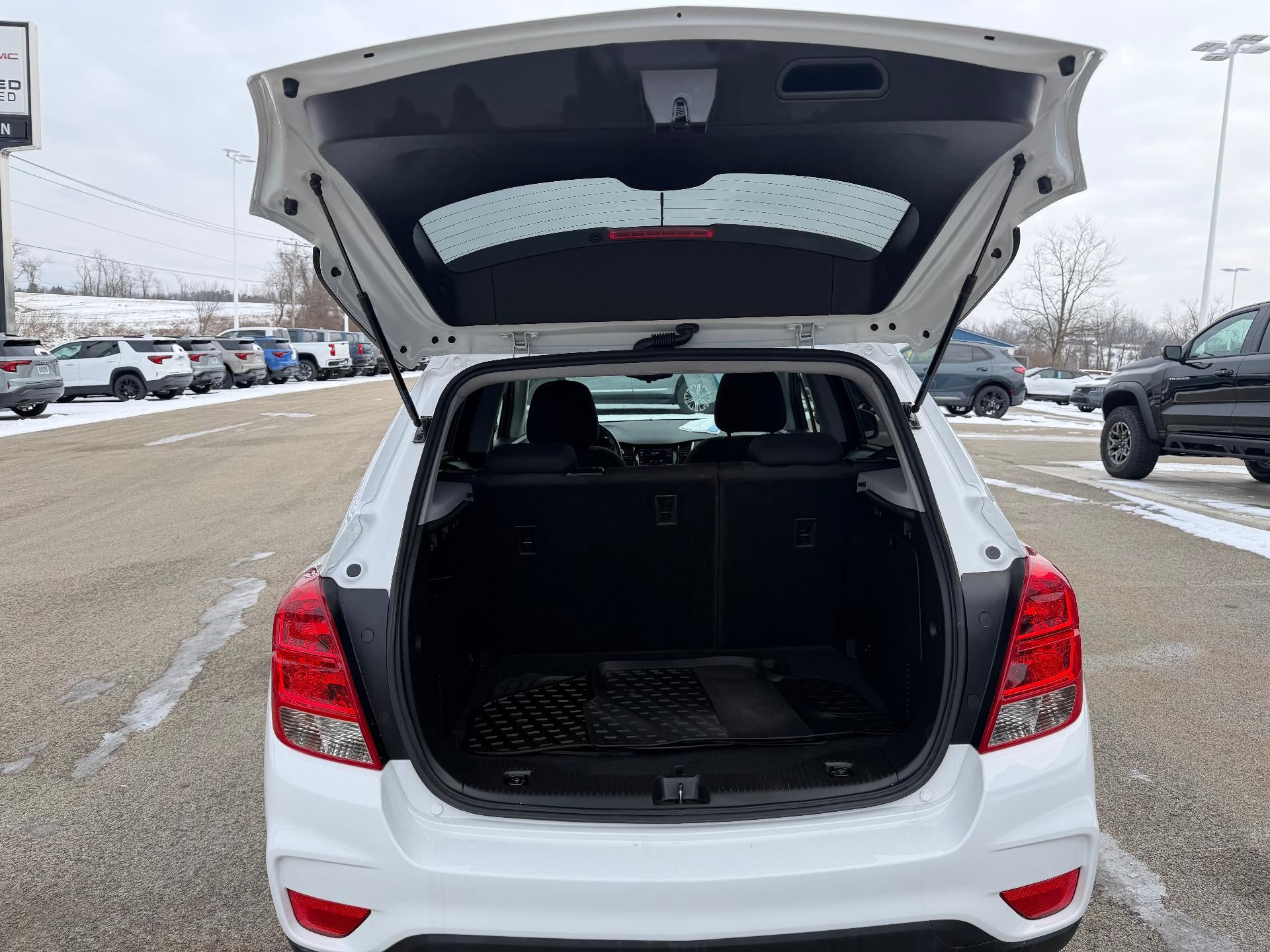 2022 Chevrolet Trax LS