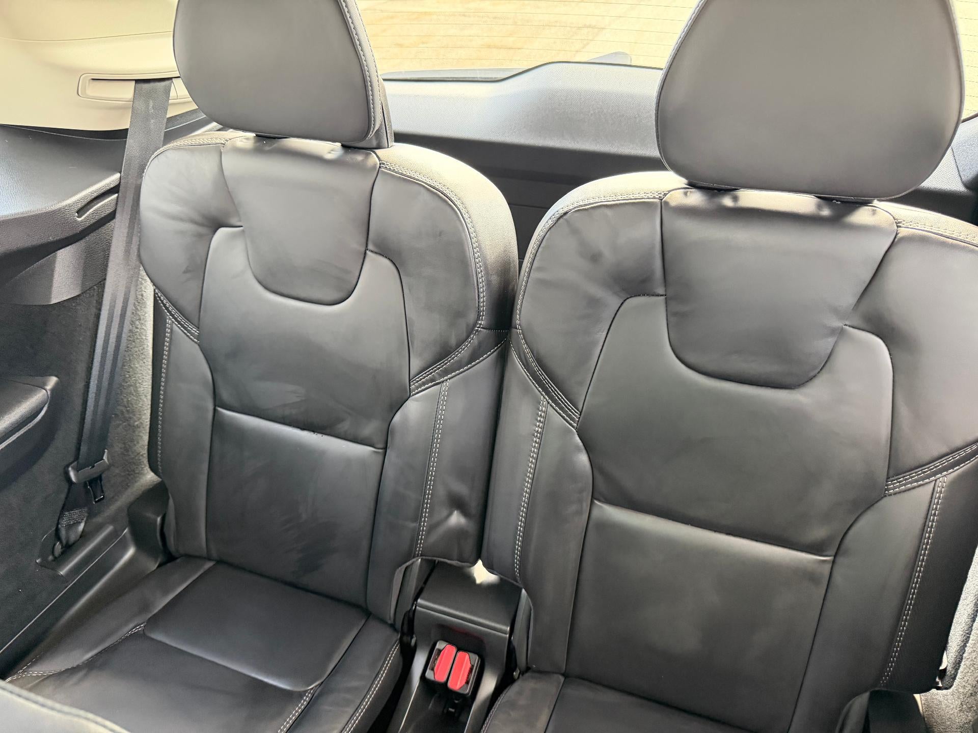 2023 Volvo XC90 Recharge Plug-In Hybrid T8 Ultimate Bright Theme 7-Seater